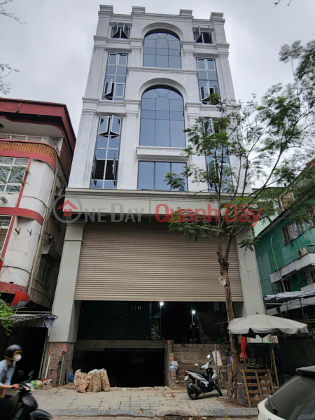 Bán tòa nhà tổ hợp, lô góc MP Định Công Thượng 7 tầng thang máy, dòng tiền đỉnh giá 90 tỷ. LH: 0366051369 Niêm yết bán