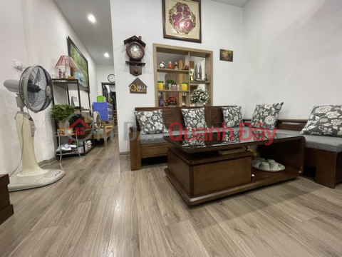 House for sale in Lang Ha dormitory area, Dong Da, 70m2, area: 4m, luxurious interior, top security _0