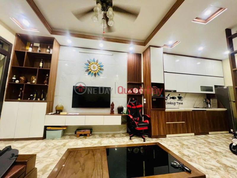 Property Search Vietnam | OneDay | Nhà ở Niêm yết cho thuê | Cho thuê nhà nguyên căn ngõ 86 Đông Thiên, 38m2 x 5 tầng, 3 ngủ khép kín, 15 Triệu