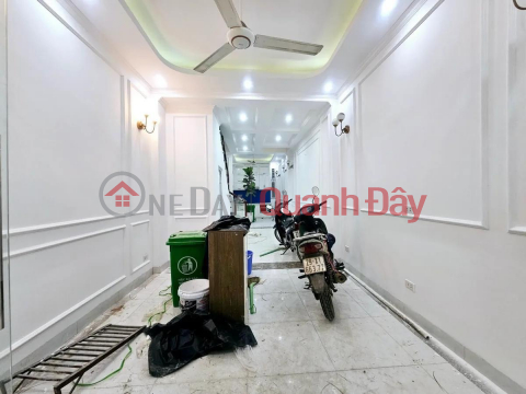 Extremely rare! Van Chuong Dong Da, business alley, full furniture. _0