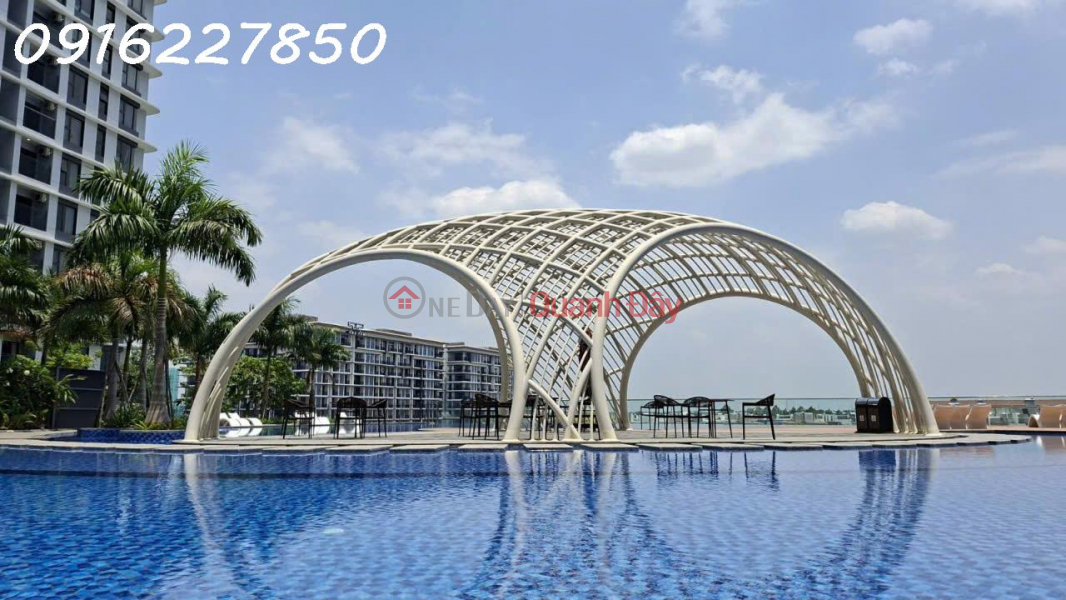 Bán căn hộ 2PN, DT 69m2 view hồ bơi dự án Midori Park The Glory - TP Mới Bình Dương Niêm yết bán