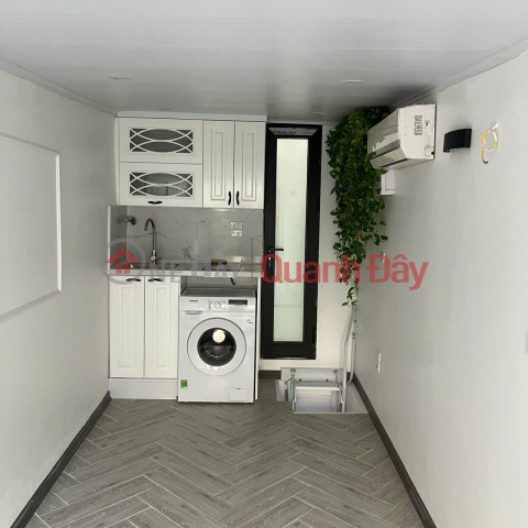 House for sale on Hang Hanh street, 15m2, 5 floors, 15.2 billion, 50m from Hoan Kiem Lake, bustling business _0