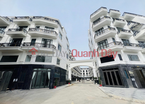Selling townhouse adjacent To Ngoc Van District 12 - Only marginally 6 Billion has a new house 100% HXH 8M spacious luxury design _0