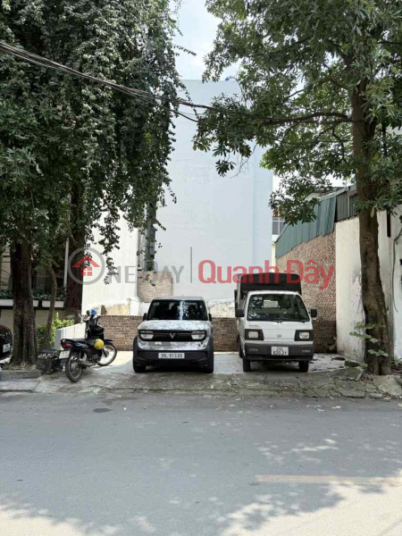 LAND FOR SALE ON TU DINH STREET – LONG BIEN, 100m², 7.4m frontage, sidewalk, 2-way car access, Vietnam, Sales đ 28.5 Billion