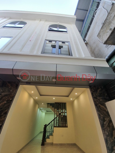 đ 3.05 Billion Uy No Dong Anh house for sale - 40m2 - 3 floors, very new
