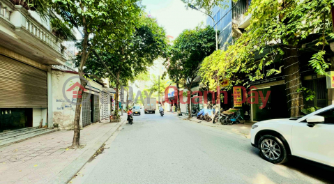 House for sale in Duc Giang, 80m2, sidewalk, 2 sides for cars to avoid, 300m from Dong Tru bridge _0