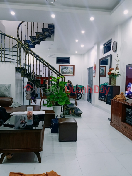 House for sale in lane 514 Thuy Khue, Tay Ho - Lot corner 2 open, 40m2 x 6 floors - 4.55 billion. Sales Listings