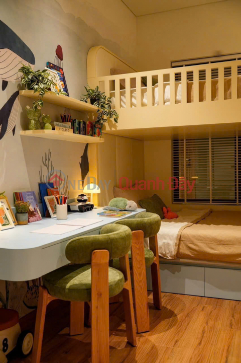 1-bedroom house with city view in a densely populated area. _0