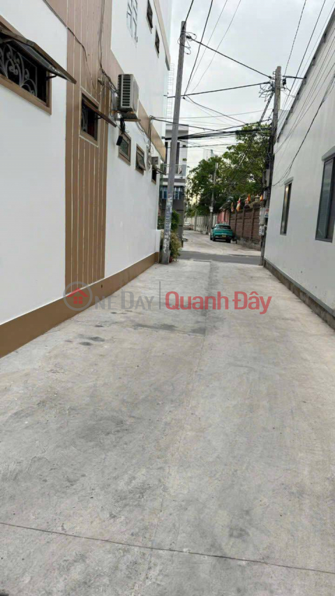 HOUSE FOR SALE IN CAR ALLEY, PHU DUC STREET - VINH HOA, NHA TRANG _0