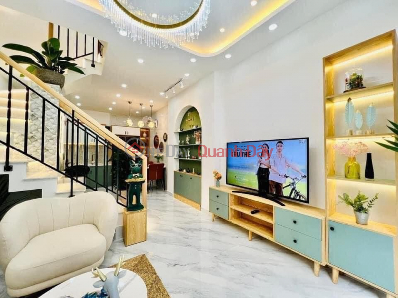 Selling Truong Dinh townhouse, 32m x 5 , very easygoing owner, 3 billion Vietnam Sales, đ 3.3 Billion