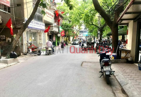 HOUSE FOR SALE ON HOANG DAO THANH STREET, PH N LO, OTO AVOIDING 70M2, 1 FLOOR, 9 BILLION _0