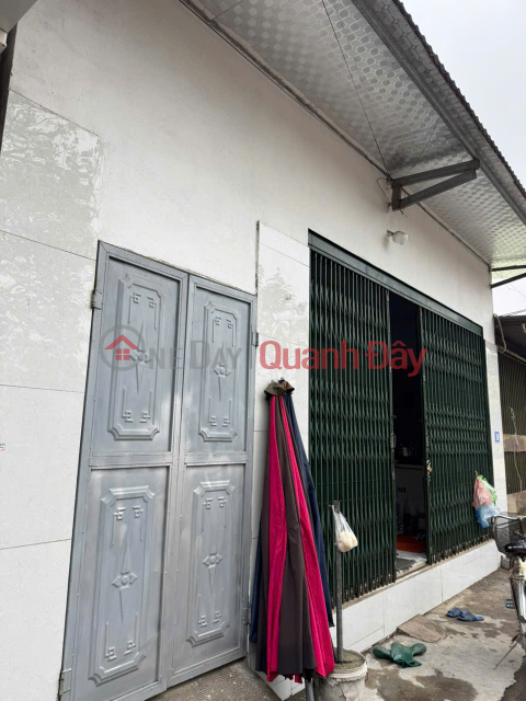 Land for sale in Gia Trung Village - Quang Minh, with a single-story house currently operating as a business - adjacent to Quang Minh Industrial Park. _0