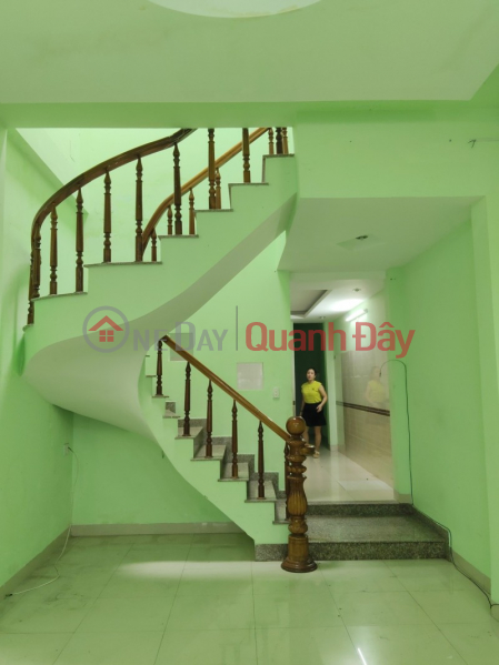 ► House with car access, straight on Hoang Dieu, next to Nguyen Van Linh, 81m2, 2 sturdy floors, 4.xx billion Sales Listings