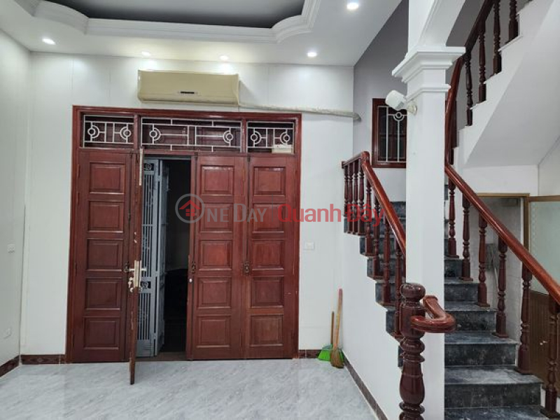 Cho thuê nhà phố Trần Quốc Toản, 35m2 x 5 tầng , giá 17tr Niêm yết cho thuê
