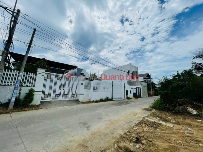 CÒN 1 LÔ mặt tiền đường Liên Hoa, (Xã Vĩnh Ngọc) phường Tây Nha Trang. Niêm yết bán