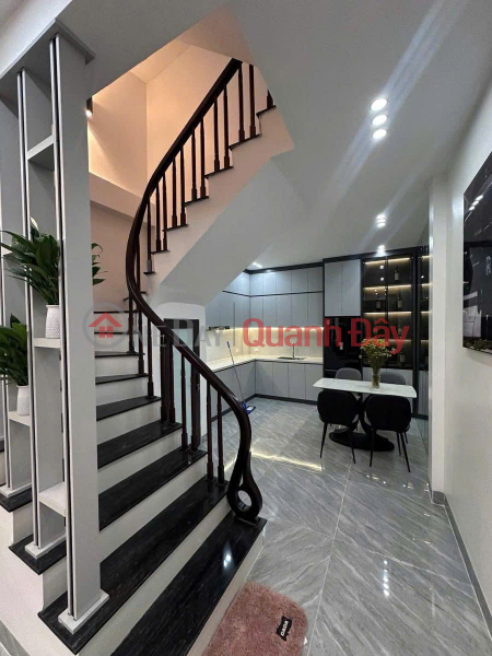 HOUSE FOR TET HOUSE, ON TAY THANG LONG HIGHWAY, CAR ACCESS, AREA=36M2x5 FLOORS, FRONTAGE=4.6m, 6.3 billion Sales Listings