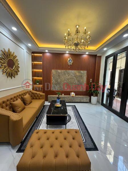 BÁN NHÀ CỔ LINH, LONG BIÊN, NHÀ ĐẸP, FULL NỘI THẤT. CÁCH Ô TÔ TRÁNH 10M. 5 TẦNG. Niêm yết bán