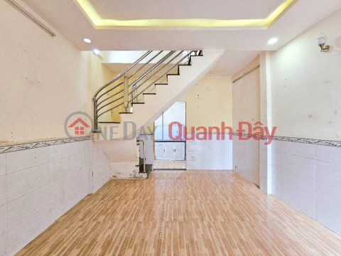 Square House 2 floors 28m2 – Nguyen Van Cong District _0