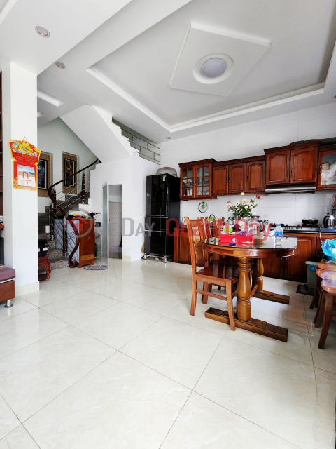 House for sale on Truc Cat alley, area 44m2, 4 floors, corner lot, car parking 24 hours, PRICE 3.68 billion _0