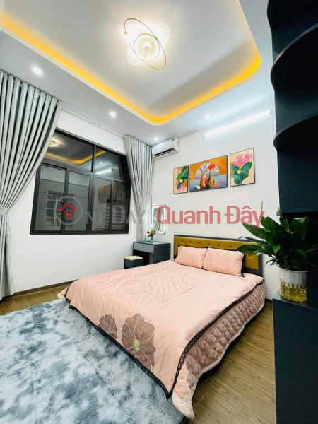 Bán nhà Ngọc Khánh 38m2 đẹp hiện đại 5 tầng ở luôn giá bán 4,3 tỷ, Việt Nam Bán | đ 4,3 tỷ