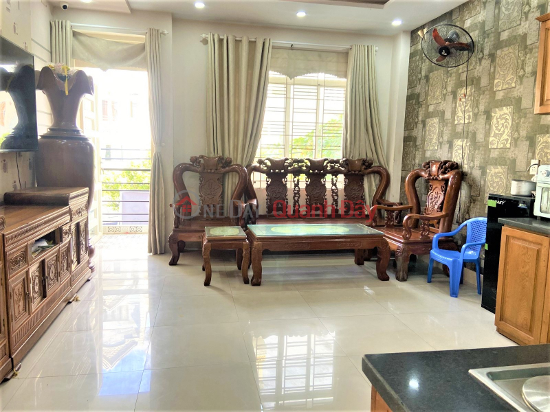 House for sale in To Hien Thanh, District 10, HXH, 4.5x10, 3 floors, only 5.4 billion. Sales Listings