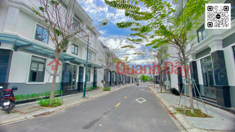 Land in beautiful location - existing population - extremely attractive price _0