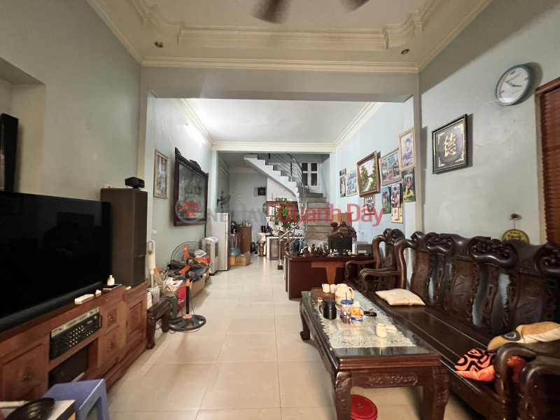 Property Search Vietnam | OneDay | Nhà ở, Niêm yết bán .
BÁN nhà 71m THẠCH CẦU, Long Biên MT 4,5m , oto ,KD,giá 6ty .