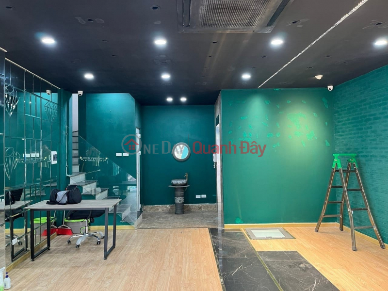 Whole house for rent as a business office in Giang Van Minh street, Ba Dinh. Area 60m2, Area 4.5m, 6 floors, Price 55 million (CTL),Vietnam | Rental | đ 55 Million/ month