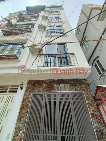 7 BILLION VND HOUSE IN CAU DIEN, WALKING DISTANCE TO METRO STATION, PEACEFUL RESIDENTIAL AREA, NEAR KINDERGARTEN, C123 Sales Listings