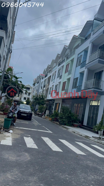  Please Select Residential Sales Listings đ 7.5 Billion