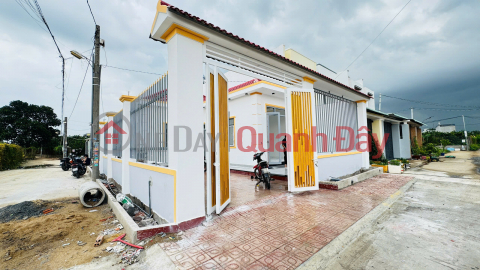MUA ĐẤT TẶNG NHÀ 10x20 CHỈ 2 TỶ XXX – LÔ GÓC 2 MẶT TIỀN SIÊU ĐẸP GẦN KDL BỬU LONG _0