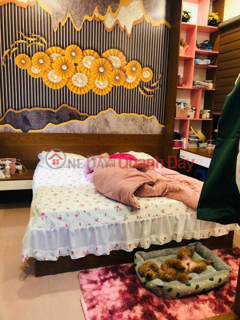 House for sale on Le Dai Hanh street, 40m2, 5 floors with elevator, new and beautiful, 4.5m frontage, 13.9 billion VND. _0