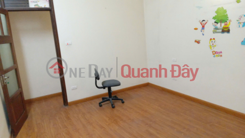 Cho thuê nhà Phúc Lai, Đống Đa, 5 tầng x 40m2, 4PN làm VP, KDon, ở gđ, 16 Triệu _0