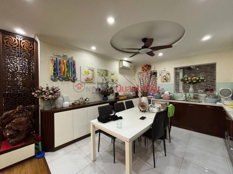 Căn góc siêu HOT tòa M5 Nguyễn Chí Thanh 133m 3PN Nội thất đẹp | Việt Nam, Bán đ 14,5 tỷ