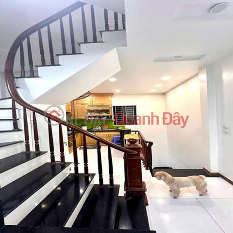 Super product on Tan Xuan street - Bac Tu Liem, 5 floors for business, price nearly 12 billion _0