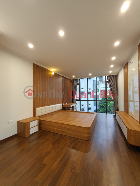 135m Front 8m Nguyen Viet Xuan Street Thanh Xuan. Building Office Buildings Or Apartments Are Very Beautiful. Owner Thien Tri Sell. | Vietnam | Sales | đ 19.5 Billion
