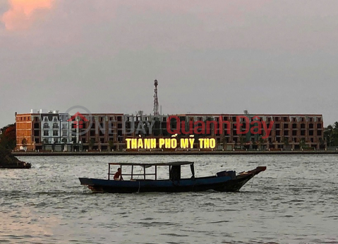 NHÀ PHỐ THƯƠNG MẠI – GIÁ TỐT – CHÍNH CHỦ CẦN BÁN TẠI đường Bờ Kè Hoàng Sa, Mỹ Tho _0
