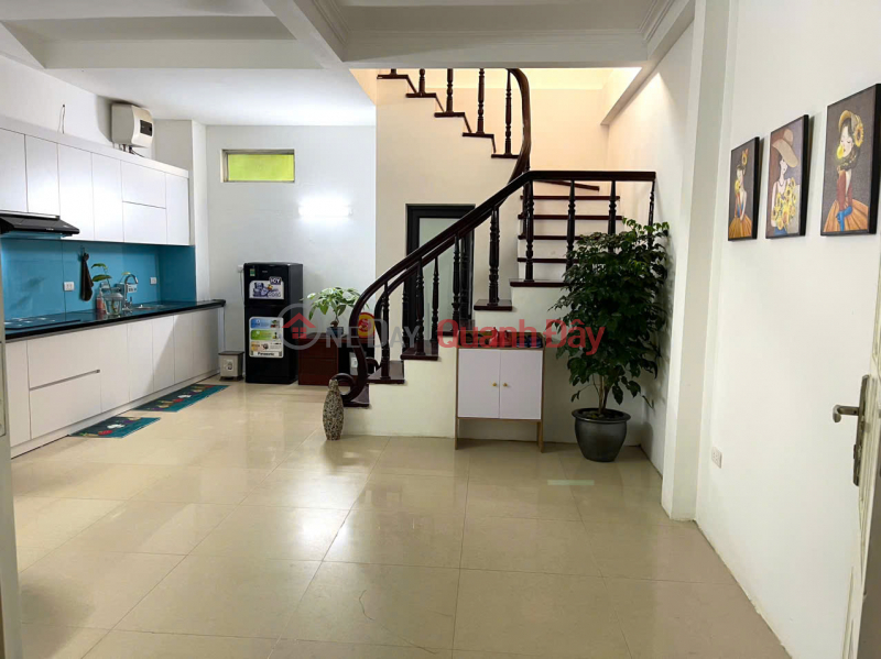 OWNER SELLS 5-STOREY HOUSE. GIA THUONG STREET, NGOC THUY WARD, LONG BIEN DISTRICT, HN Sales Listings