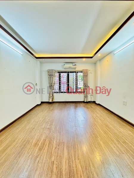 House for sale in Dai Tu, area 50m2 x 5 floors, alley 4m, ready to move in, red book, near the road, price 6.25 billion, Vietnam, Sales đ 6.25 Billion