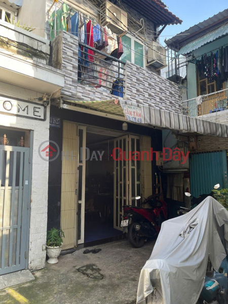 GREAT PRICE - House for Sale: 1 ground floor, 1 upper floor, 2 bedrooms, 2 bathrooms (owner's title deed) Sales Listings