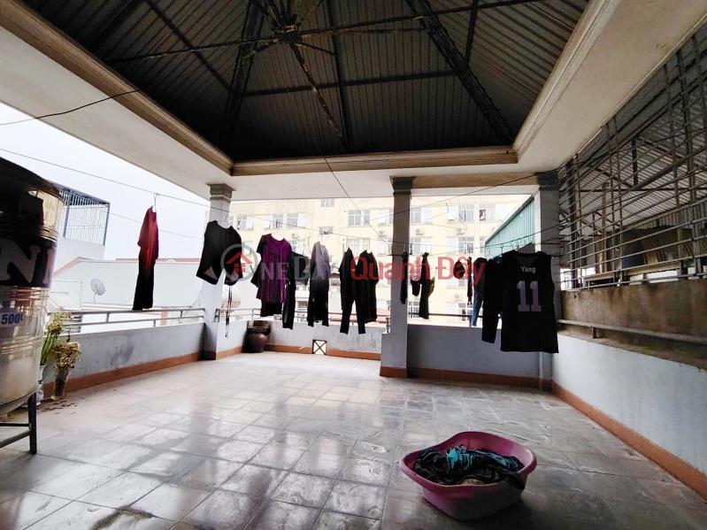 đ 8 tỷ | *** NHỈNH 11₫ CÓ NGAY 100m2 TẠI NGUYỄN VĂN CỪ -LONG BIÊN. 
HIỆN TẠI ĐÃ CÓ NHÀ 4 TẦNG* (65M2)+SÂN RỘNG.