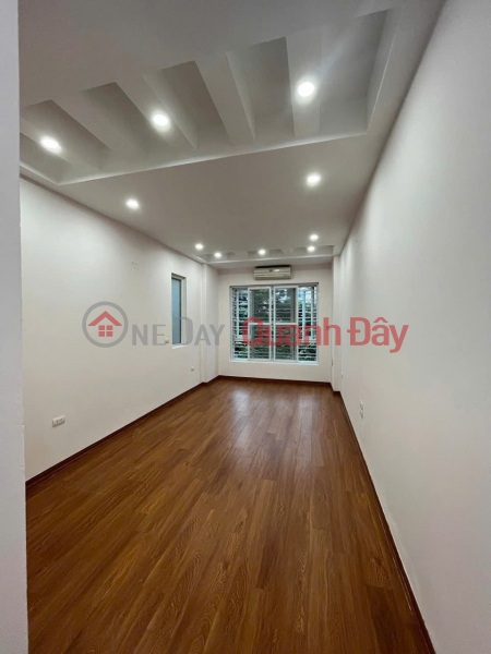 HOUSE FOR RENT ON TRAN KHAT CHAN STREET, NEW HOUSE NEAR THE STREET, 38M², 5 FLOORS, 3 BEDROOMS, 12 MILLION VND. 0903258273 Sales Listings