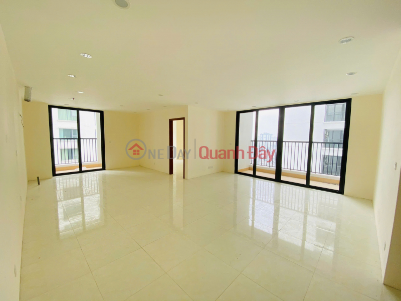 Apartment for rent 3 bedrooms 116m2 basic furniture Housinco Nguyen Xien Thanh Xuan price 16 million Rental Listings