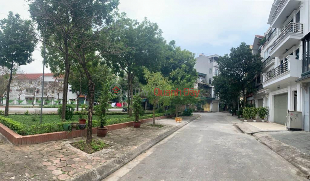 Property Search Vietnam | OneDay | Nhà ở | Niêm yết bán Liền kề Long Biên, 160m x 5 tầng, mặt tiền 22m, view vườn hoa, ôtô tránh