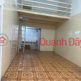 Bán nhà cấp 4 Bùi Huy Bích - giải phóng , ô tô đỗ cửa giá 1.9 tỉ _0