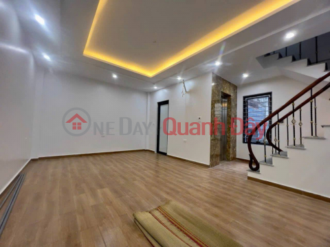 Owner wants to Sell quickly, reduced price by 200 million Dong Da house - Thong Alley - Corner Lot, Floor area _0