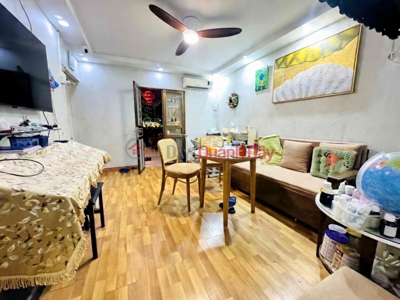 bán nhà tập thể nghĩa tân,tầng 2-DT 100m giá 5,95 tỷ Việt Nam Bán đ 5,95 tỷ