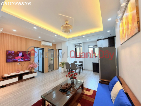 Don't miss this B11 Nam Trung Yen apartment, 56\/60m2, with pristine interior, priced at 5.7 billion VND. _0
