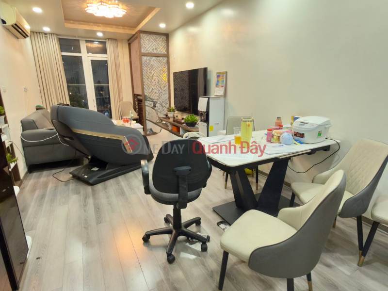 Property Search Vietnam | OneDay | Residential Sales Listings | Luxury apartment A10 Nam Trung Yen, 94m², 3 bedrooms, stunning interior, slightly over 11 billion VND.