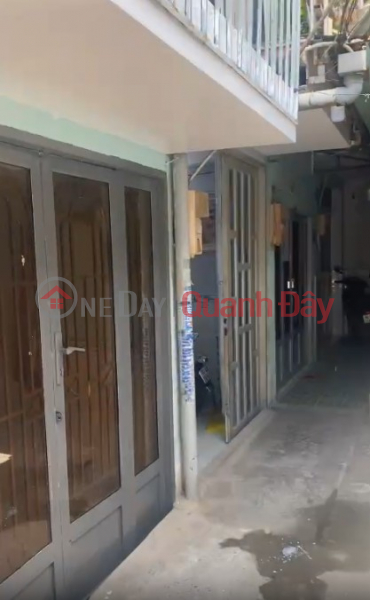 Owner selling house at alley 1627 Huynh Tan Phat - Phu My, District 7 - 2 bedrooms, price 800 million VND. Sales Listings